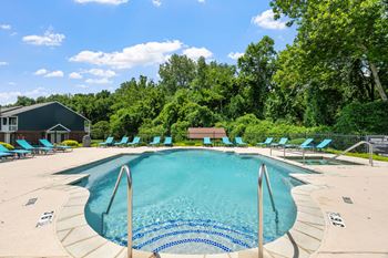 Outdoor pool & spa